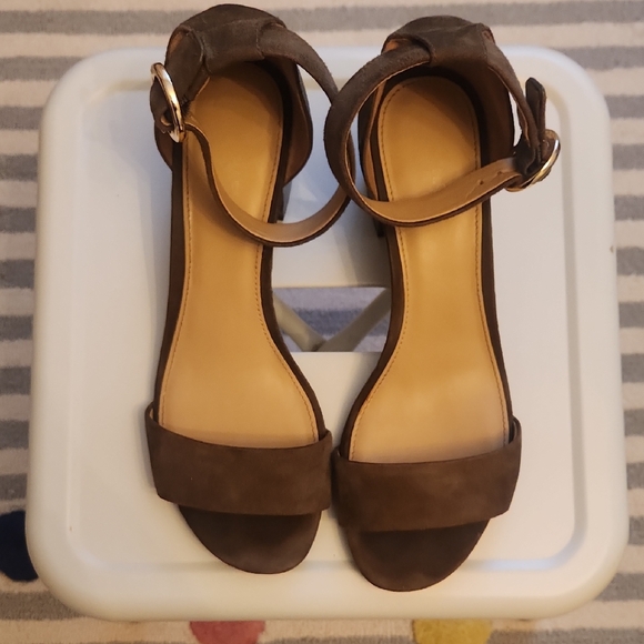 Michael Kors Shoes - Michael Kors Olive Green Heeled Sandals.